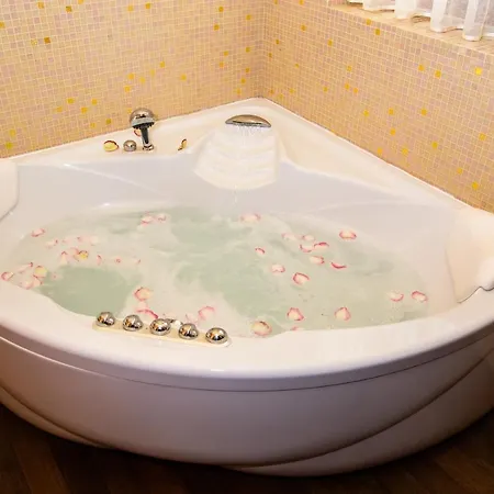 Domacija Pri Damjanu 3*