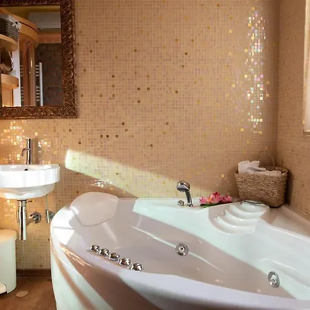 Domacija Pri Damjanu 3*