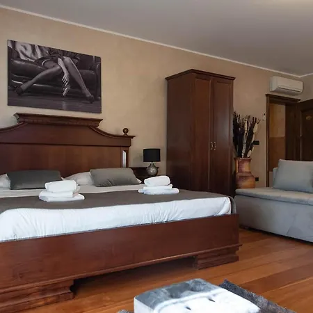 Pensjonat Domacija Pri Damjanu Kozina