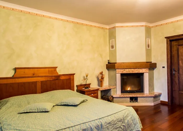 Domacija Pri Damjanu Kozina