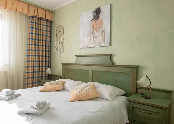 Domacija Pri Damjanu 3*